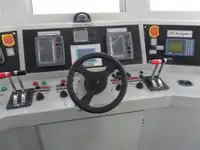 क्रू बोट बिक्री के लिए