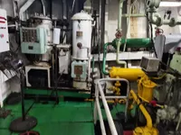 कंटेनर जहाज बिक्री के लिए
