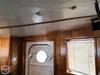 ट्रॉलर बिक्री के लिए