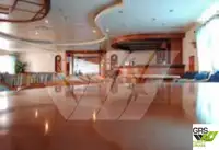 कंटेनर जहाज बिक्री के लिए
