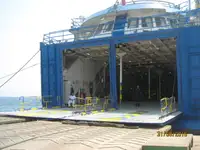 Ro-Ro ship बेचने के लिए