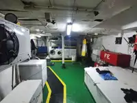 आपूर्ति जहाज बिक्री के लिए