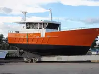 Trawler बेचने के लिए