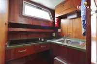 गश्ती नाव बिक्री के लिए