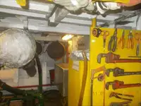 क्रू बोट बिक्री के लिए