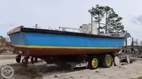 गश्ती नाव बिक्री के लिए