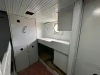 ट्रॉलर बिक्री के लिए