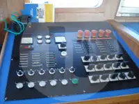 Trawler बेचने के लिए