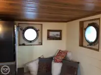 टोबोट बिक्री के लिए