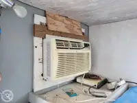 आपूर्ति जहाज बिक्री के लिए