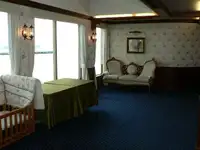 कैटामारन बिक्री के लिए