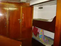 ट्रॉलर बिक्री के लिए