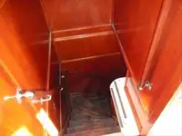 गश्ती नाव बिक्री के लिए