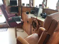 ट्रॉलर बिक्री के लिए