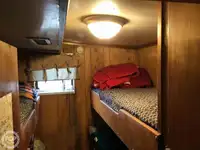 ट्रॉलर बिक्री के लिए