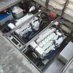 क्रू बोट बिक्री के लिए
