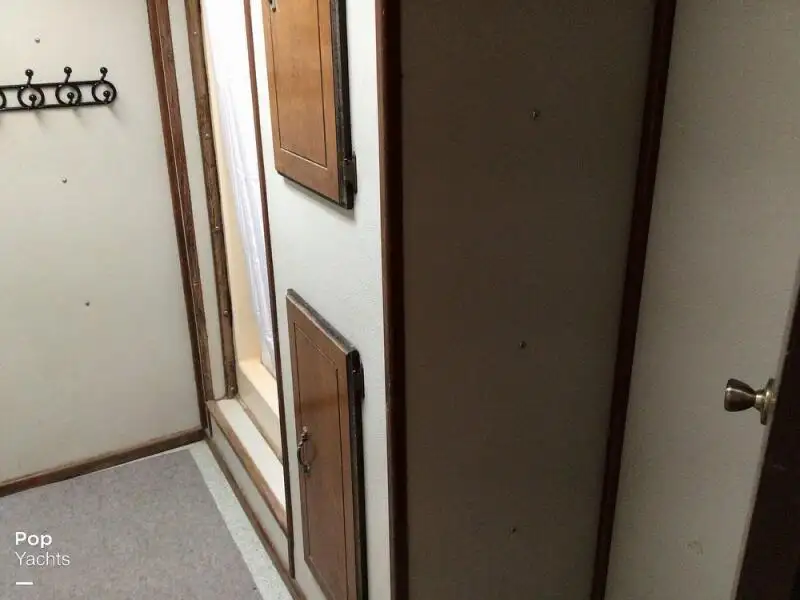 ट्रॉलर बिक्री के लिए