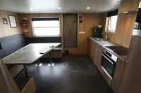 टोबोट बिक्री के लिए