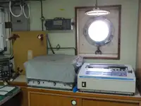 आपूर्ति जहाज बिक्री के लिए