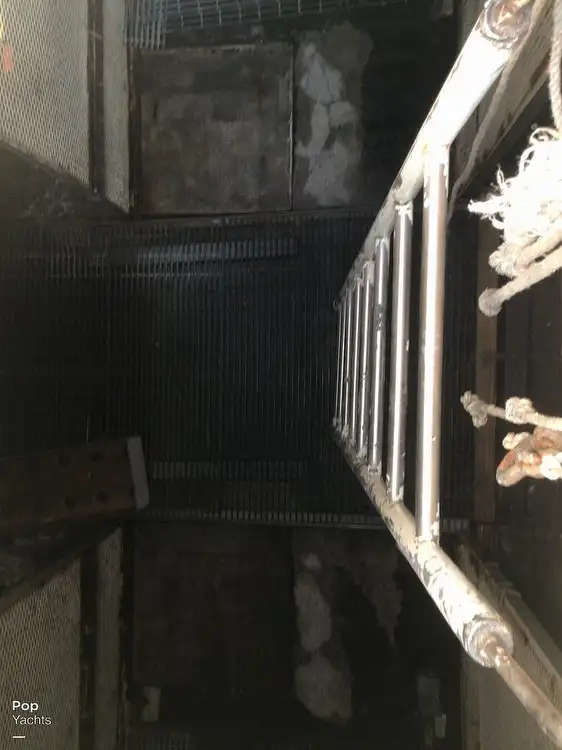 ट्रॉलर बिक्री के लिए