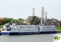क्रूज जहाज बेचने के लिए