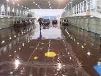 नौका पोत बेचने के लिए