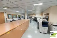 कार्य नौकाएँ बिक्री के लिए