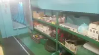 कार्य नौकाएँ बिक्री के लिए