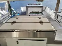 Trawler बेचने के लिए