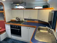 अनुसंधान पोत बिक्री के लिए
