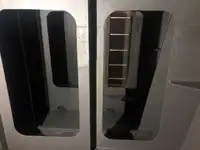 रेफ़र जहाज बिक्री के लिए