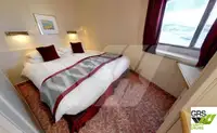 क्रूज जहाज बिक्री के लिए