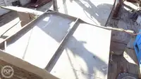 ट्रॉलर बिक्री के लिए