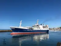 Purse seiner बेचने के लिए