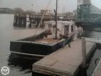 बार्ज बिक्री के लिए