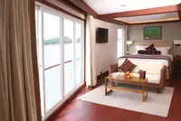 क्रूज जहाज बिक्री के लिए