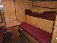 पायलट बोट बिक्री के लिए