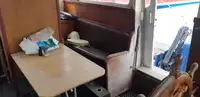 पायलट बोट बिक्री के लिए