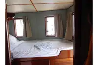 क्रूज जहाज बिक्री के लिए