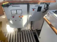 टोबोट बिक्री के लिए