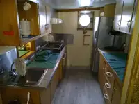 ट्रॉलर बिक्री के लिए