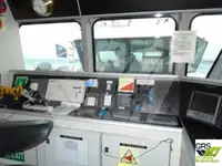 क्रू बोट बिक्री के लिए