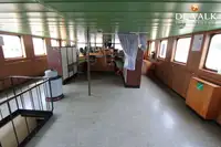 बर्फ तोड़ने वाला जहाज बिक्री के लिए