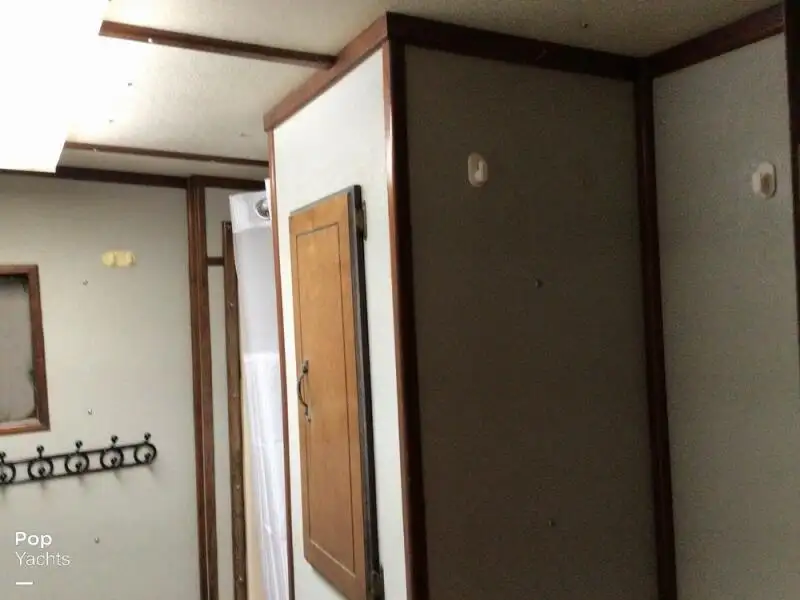ट्रॉलर बिक्री के लिए