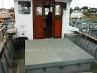 ट्रॉलर बिक्री के लिए