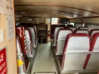 क्रू बोट बिक्री के लिए