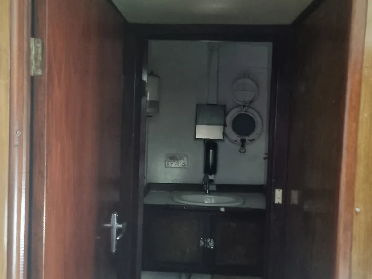 ट्रॉलर बिक्री के लिए