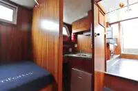 गश्ती नाव बिक्री के लिए