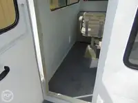 गश्ती नाव बिक्री के लिए