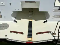 क्रूज जहाज बिक्री के लिए